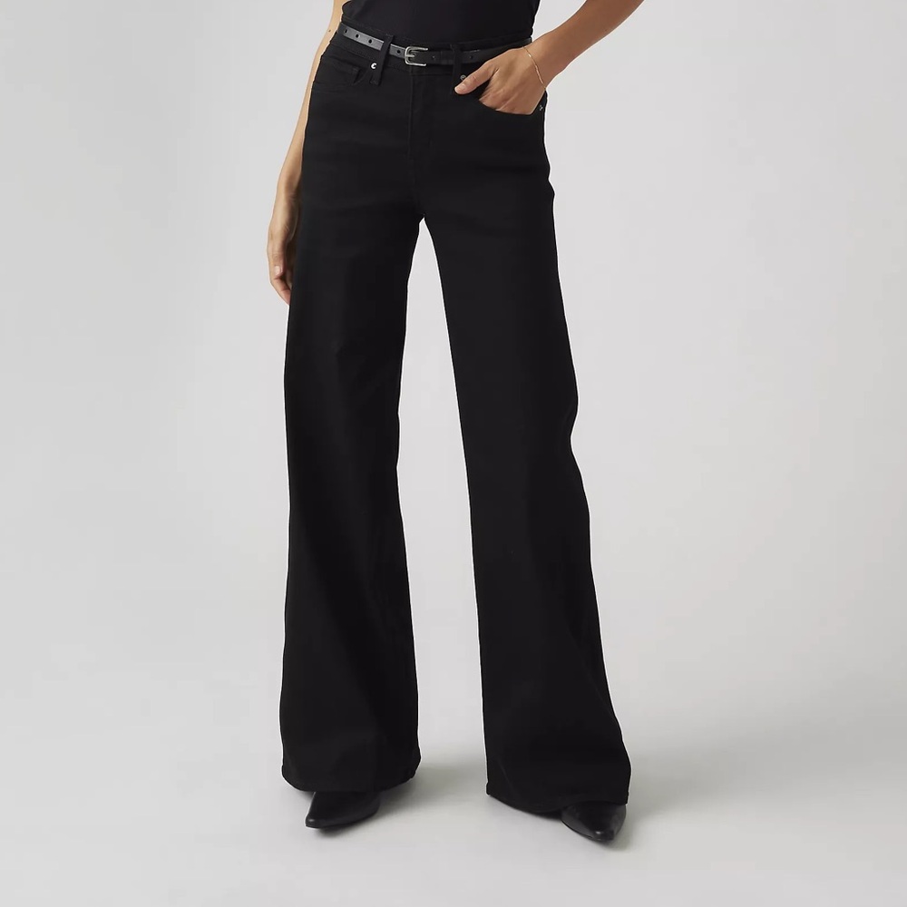 Levi’s 318 Shaping Wide Leg Women’s Jeans 29